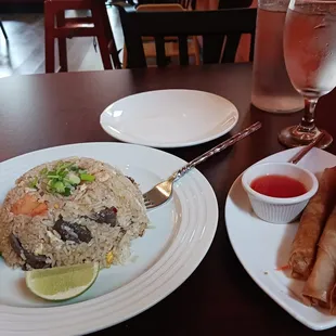Was the last time anyone came to my table. Finished eating and no one cared. No check, no to-go box.