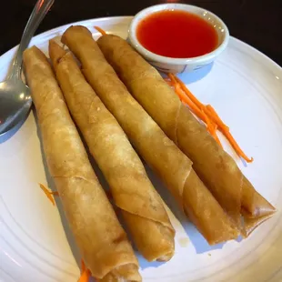 Four (4) Piece Spring Roll with Chicken