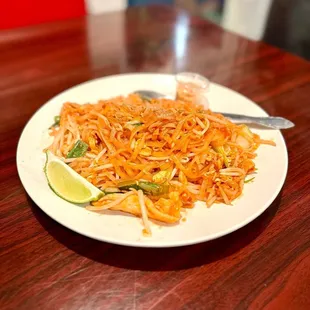 Pad Thai Noodles (chicken)