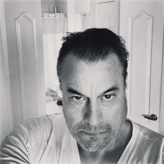 Mario V.