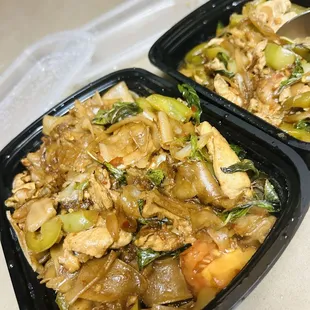 Pad Kee Mao and Basil Chicken