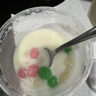 Bua Loy. Liked the bigger pearls. Flavor is good.