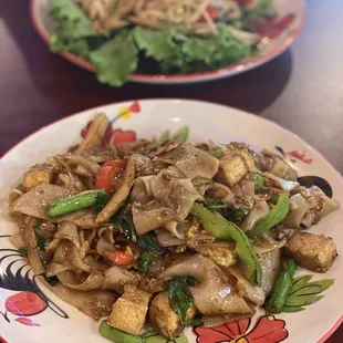 Pad Kee Mao Noodles with Tofu