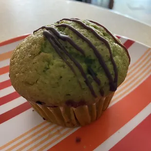 Pistachio muffin