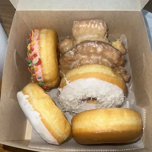 Reasey Donuts
