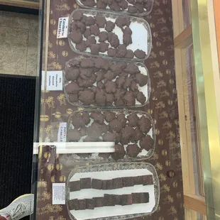 Great chocolate case!
