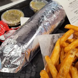 Carnitas burrito