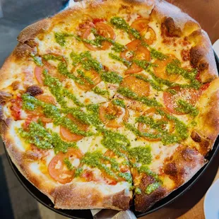 Small Roma Pesto Pizza