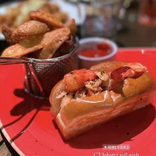 CT lobster roll
