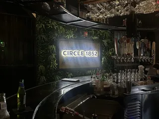 Circle 1852