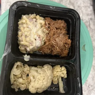 Pulled pork, bacon mac n cheese, cauliflower