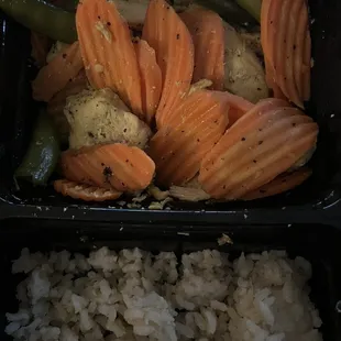 Sesame curry chicken, brown rice