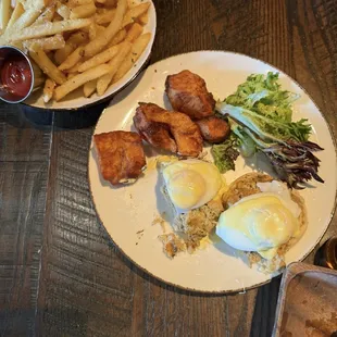 Blue Crab Benedict