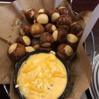 Pretzel Bites