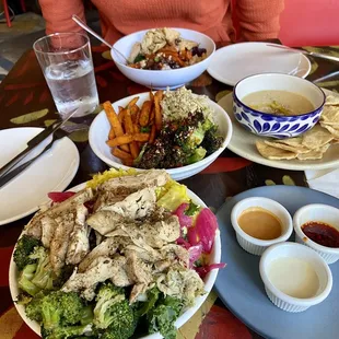 Harvest Moon salad with chicken, veg plate.