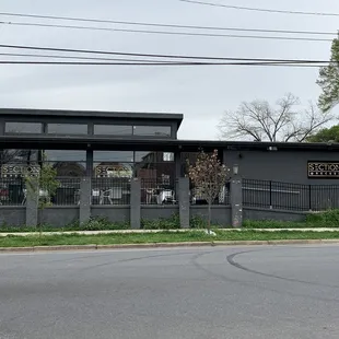 the exterior of a restaurant