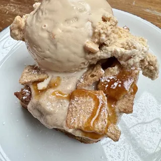 Cinnamon Toast Crunch Bread Pudding