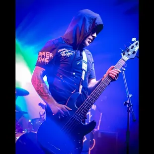 Photo by 3spade7star (us)