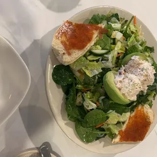 Stuffed avocado salad