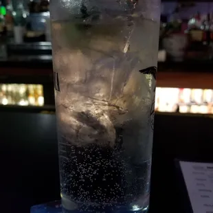 Gin+tonic tall