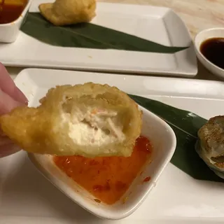 Crab Rangoon - -------