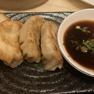 Cantonese Pot Stickers - -----