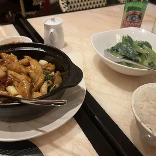 Taiwanese Three Cup Chicken - -----