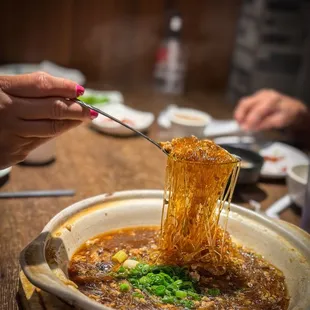Minced pork Vermicelli in a clay pot