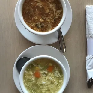 Hot and sour soup vs egg flower soup. Which is better? Egg flower wins this time!