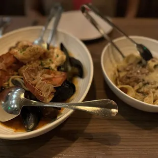 Frutti di Mare (entree only) and 1/2 size Papparadelle alla Bolognese