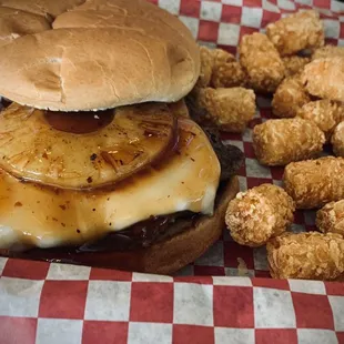 The Big Hawaiian w/ tots