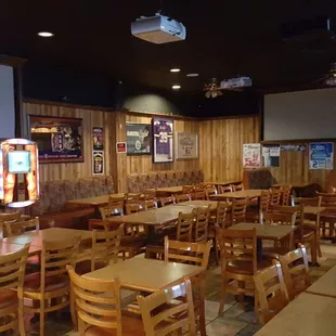this place is dope, seriously. Original suburb dive bar!!!!
