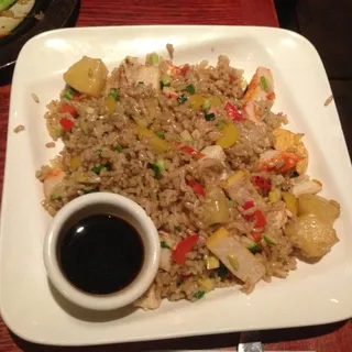 Pineapple Seafood Fried Rice
