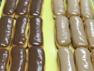 Bradley's Donuts