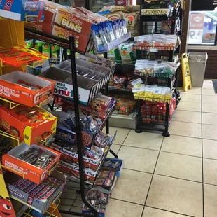 Good fried chicken and wedges.   Very friendly staff.