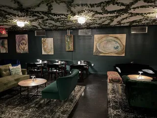 Ape Cave A’ Vin