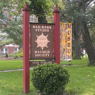 Lester Raymer Museum