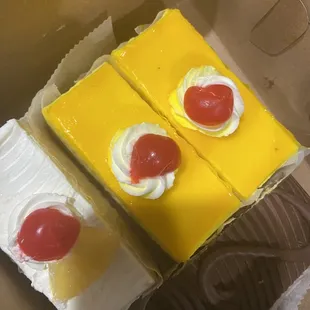 Mango cake, pineapple cake, chocolate cake