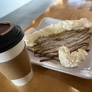 Butterbeer coffee (I know right!!?) and a gluten free crape.