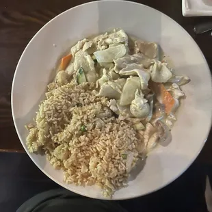 Chicken in green curry