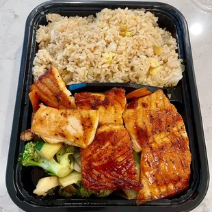 Salmon Hibachi lunch