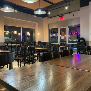 Empty but couldn't get any service