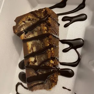 Snickers Cheesecake