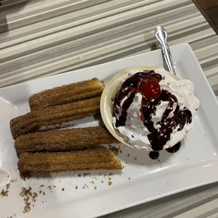 This is the best thing on the menu it good I as lots of flavor and the cinnamon things are the I was so quick  And good for it 10