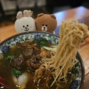 Noodle pull - Braised beef noodle soup