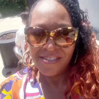 Leah T.