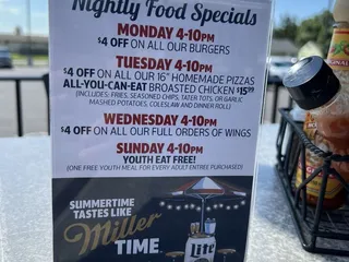 Ultimate Sports Bar & Grill