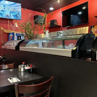 sushi and sashimi, interior