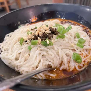 8. Dan Dan Noodle