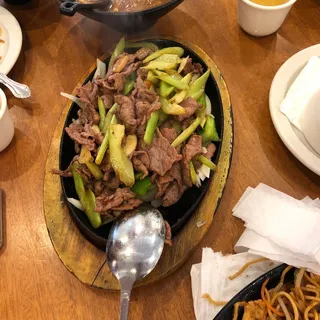 58. Sizzling Plate Beef 58.